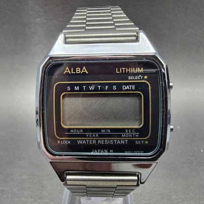 Seiko Alba Digital Watch Men 33mm LCD Silver Daydate Year Octagon W401-5050 PART0