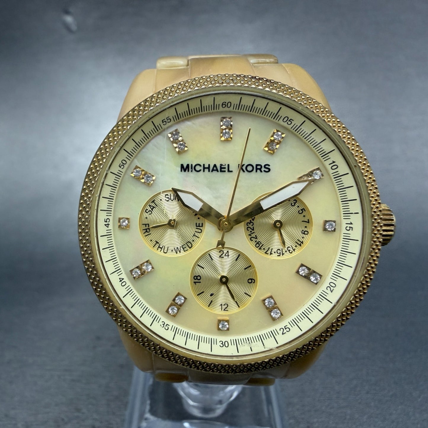 Michael Kors Jet Set Watch Women 37mm MOP Dial Cream Tone Daydate MK-5039 READ!!0