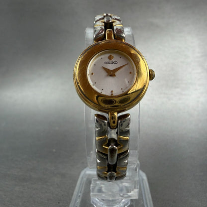 Seiko Watch Women 20mm Silver Dial Gold Tone Round 1N00-1C70 New Battery Vintage5