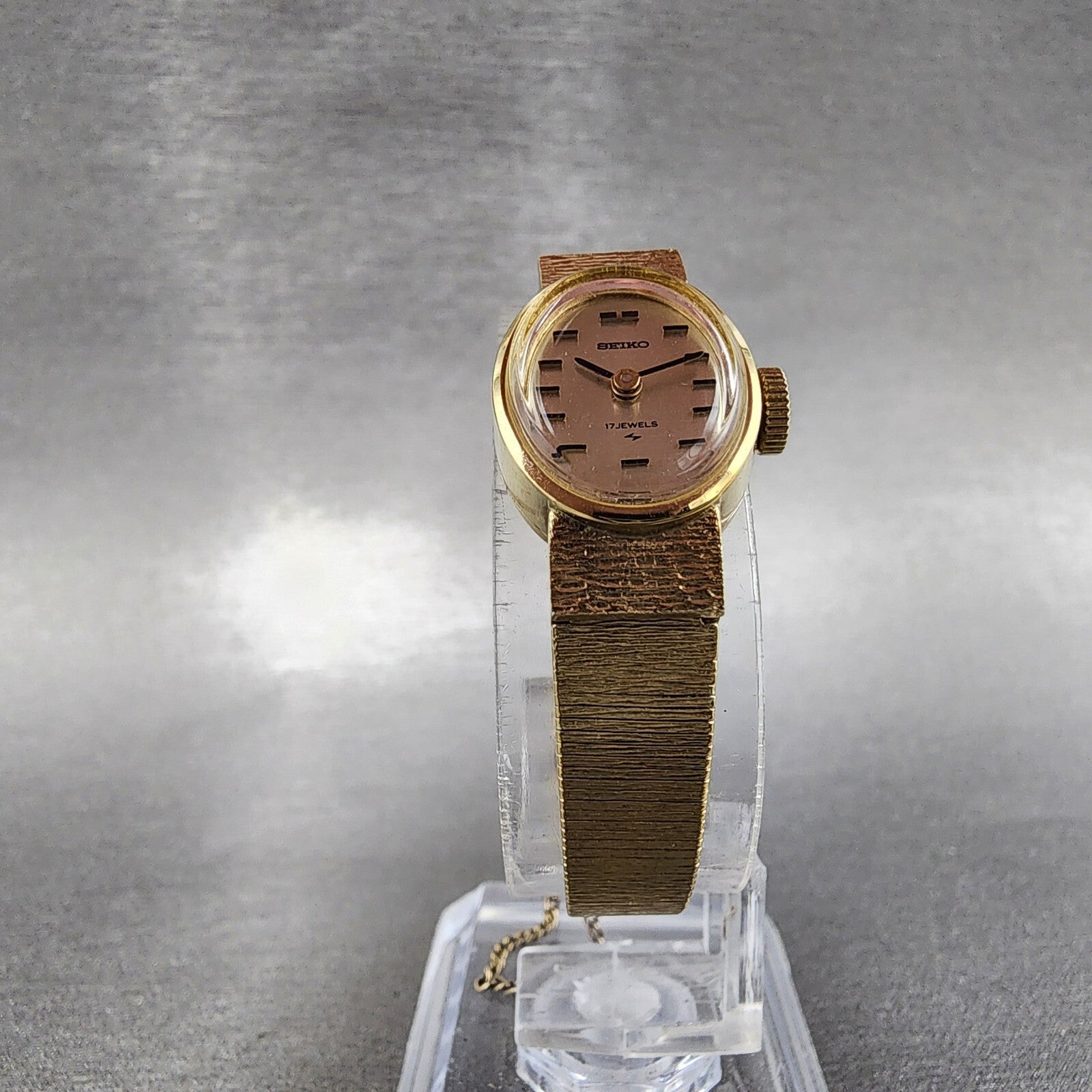Seiko Watch Women 15mm Champange Dial Gold Plated Oval 117020 Manual Wind Runs5