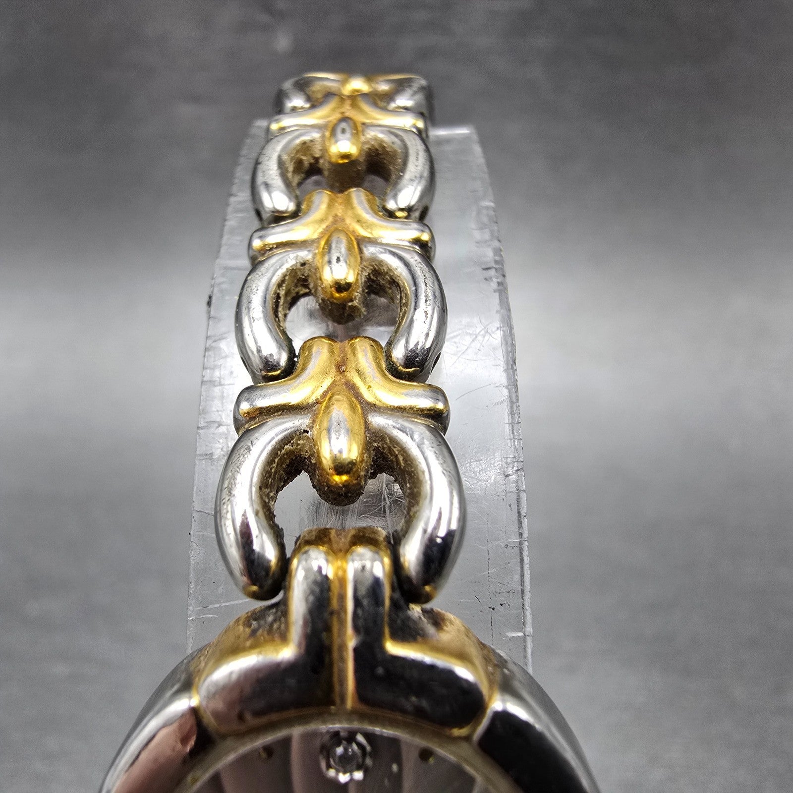 Bulova Watch Women 20mm Silver Dial Two Tone Round 98P15 New Battery Diamond4