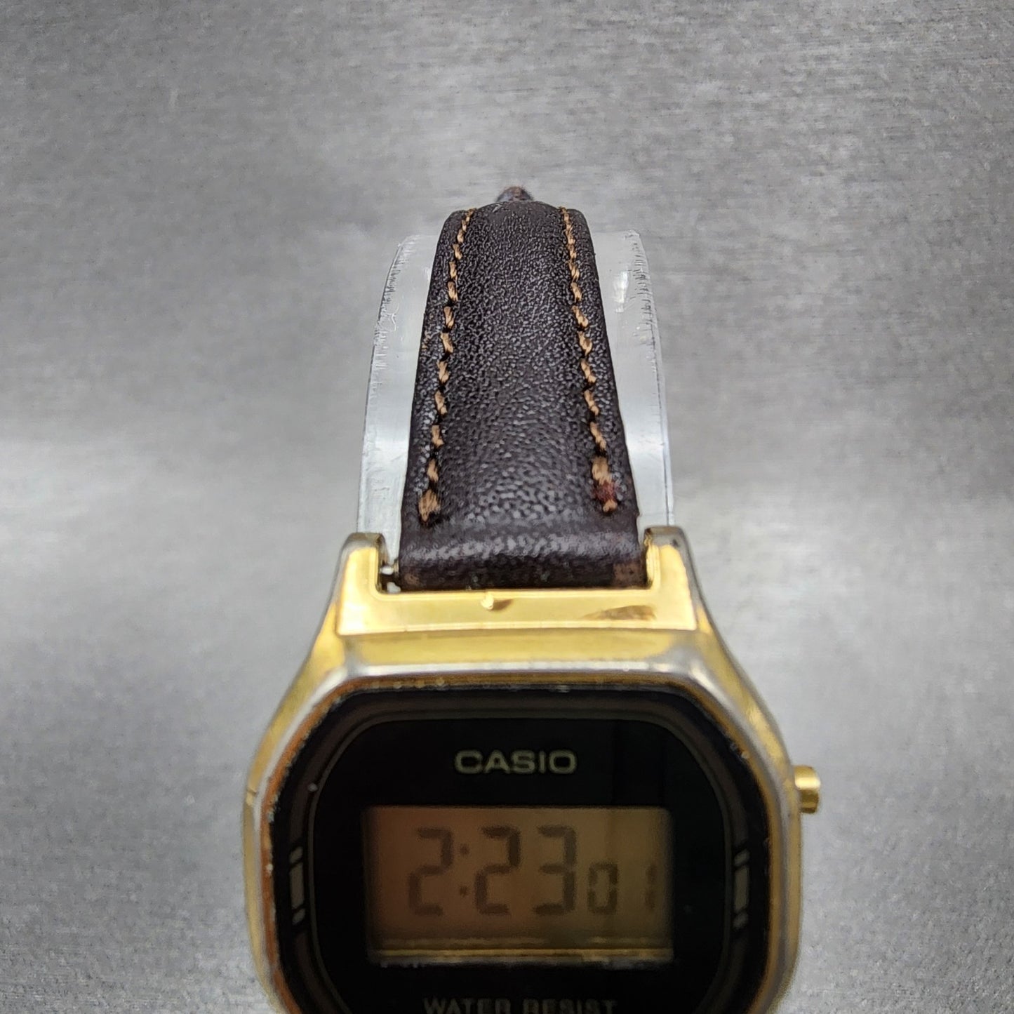 Casio L500 Watch Women 23mm Digital LCD Gold Tone Date Round New Battery VTG4