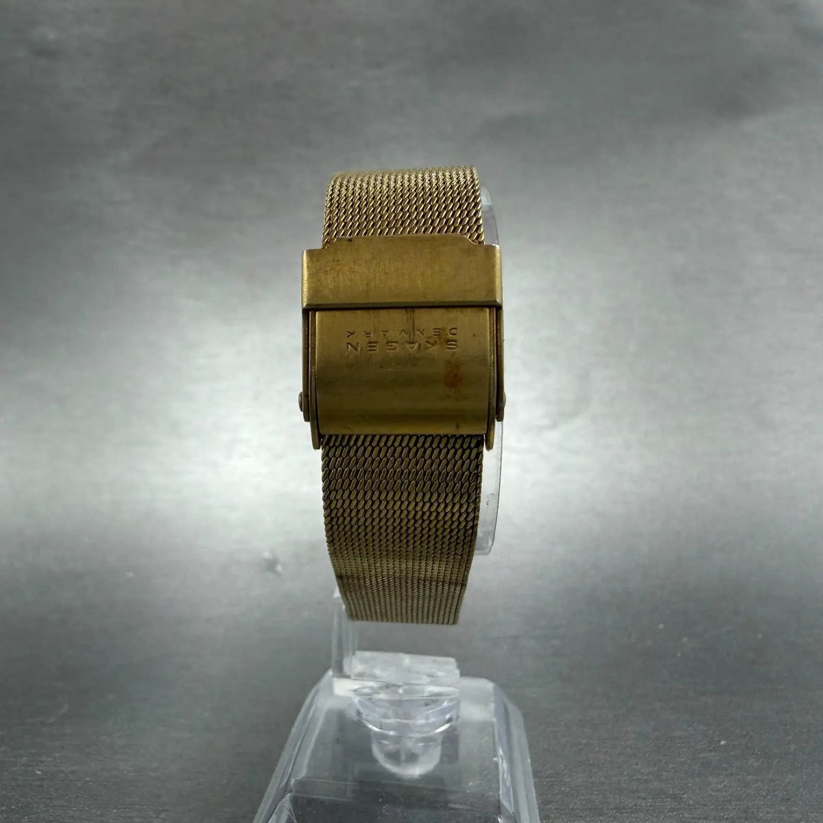 Skagen Minine Mouse Watch Women 21mm MOP Dial Rectangle D380XSGG New Battery GT7