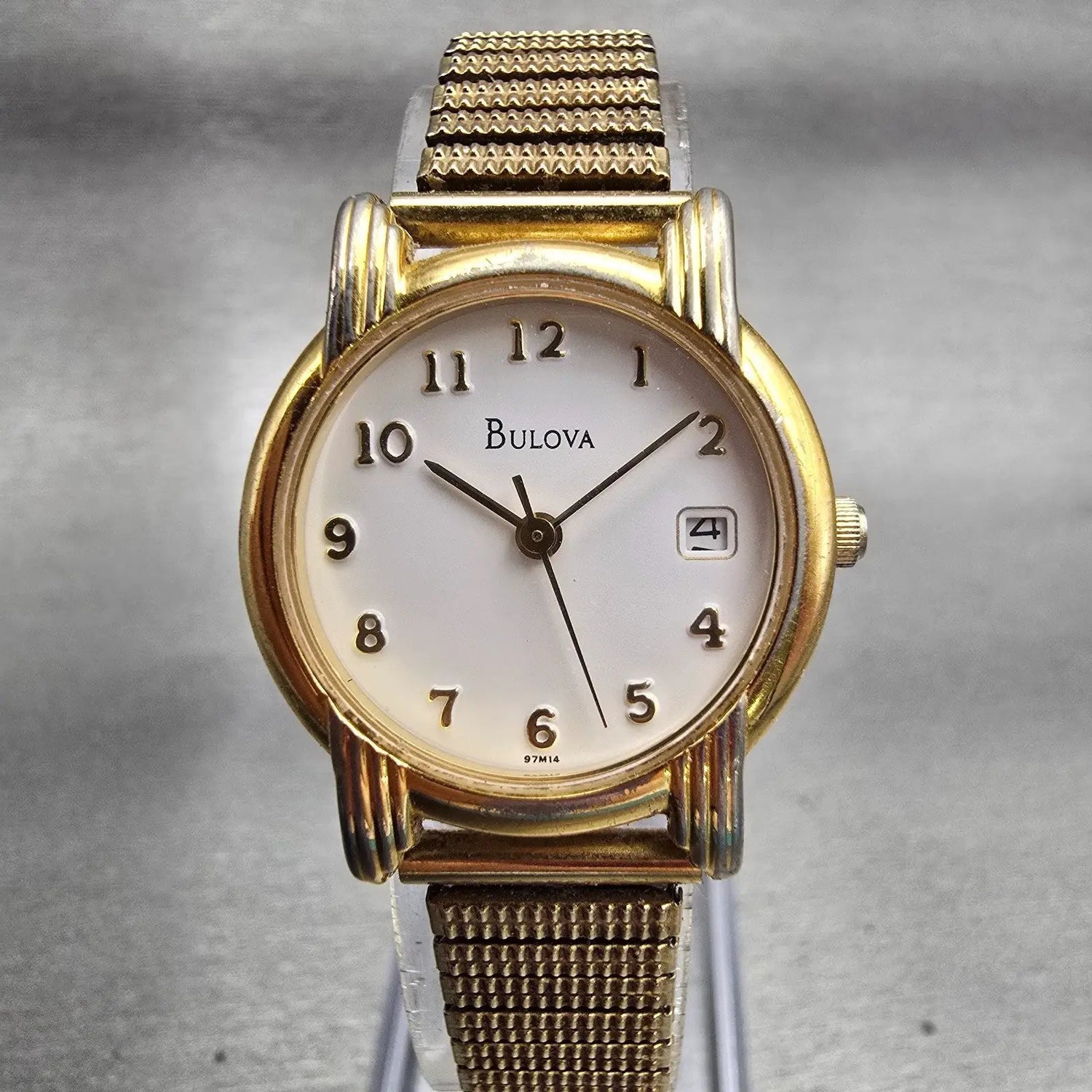 Bulova Watch Women 24mm White Dial Gold Tone Date Round 97M14 New Battery0
