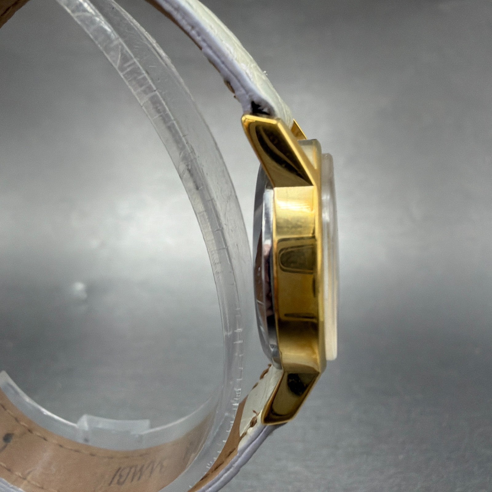Omega De Ville Watch Women 24mm Gold Dial Gold Plated Manual Wind Runs 511.05083