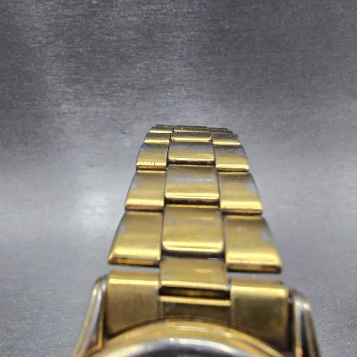 Citizen Watch Men 34mm Black Dial Gold Date Round 6110-S28146  VTG PARTS JP5