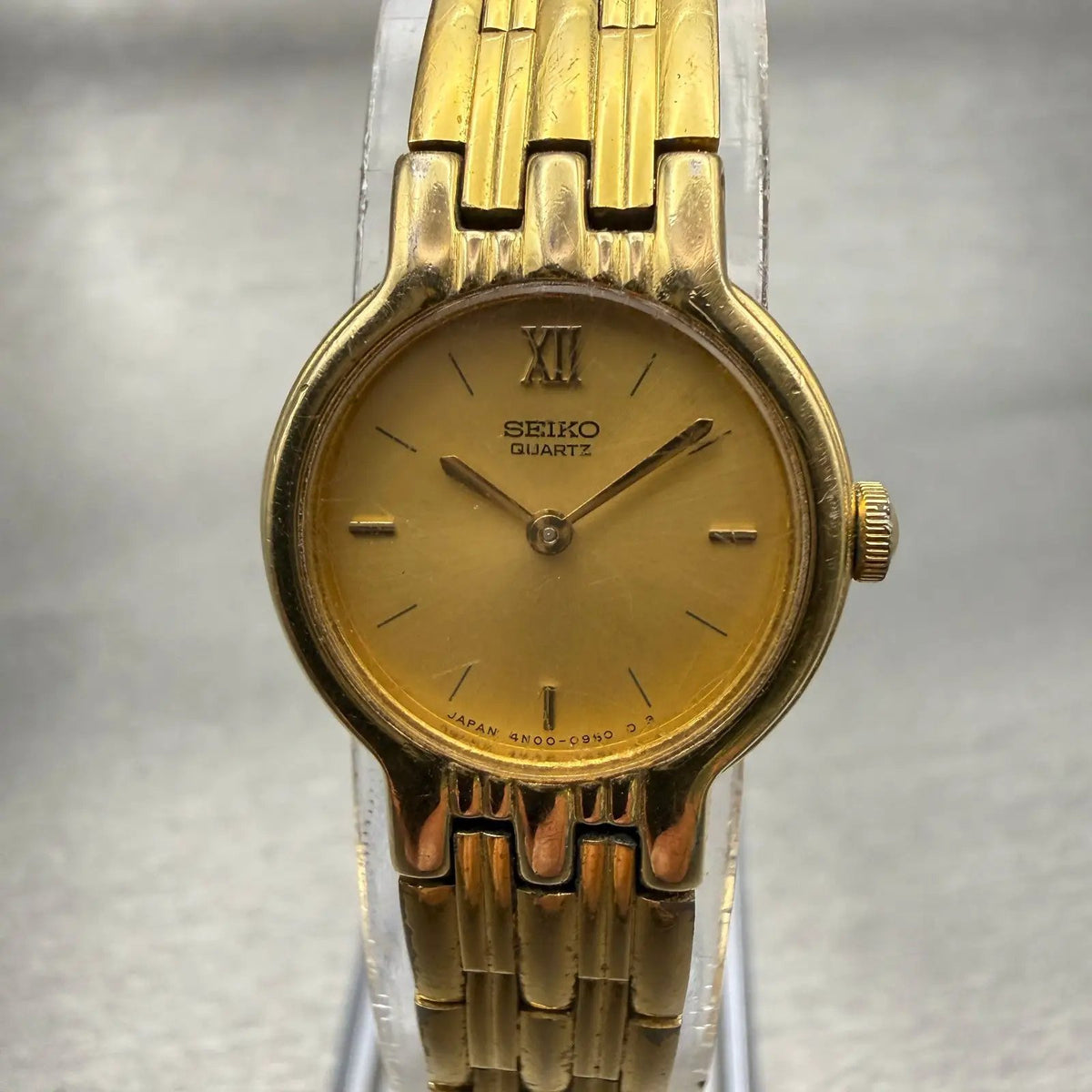 48302323