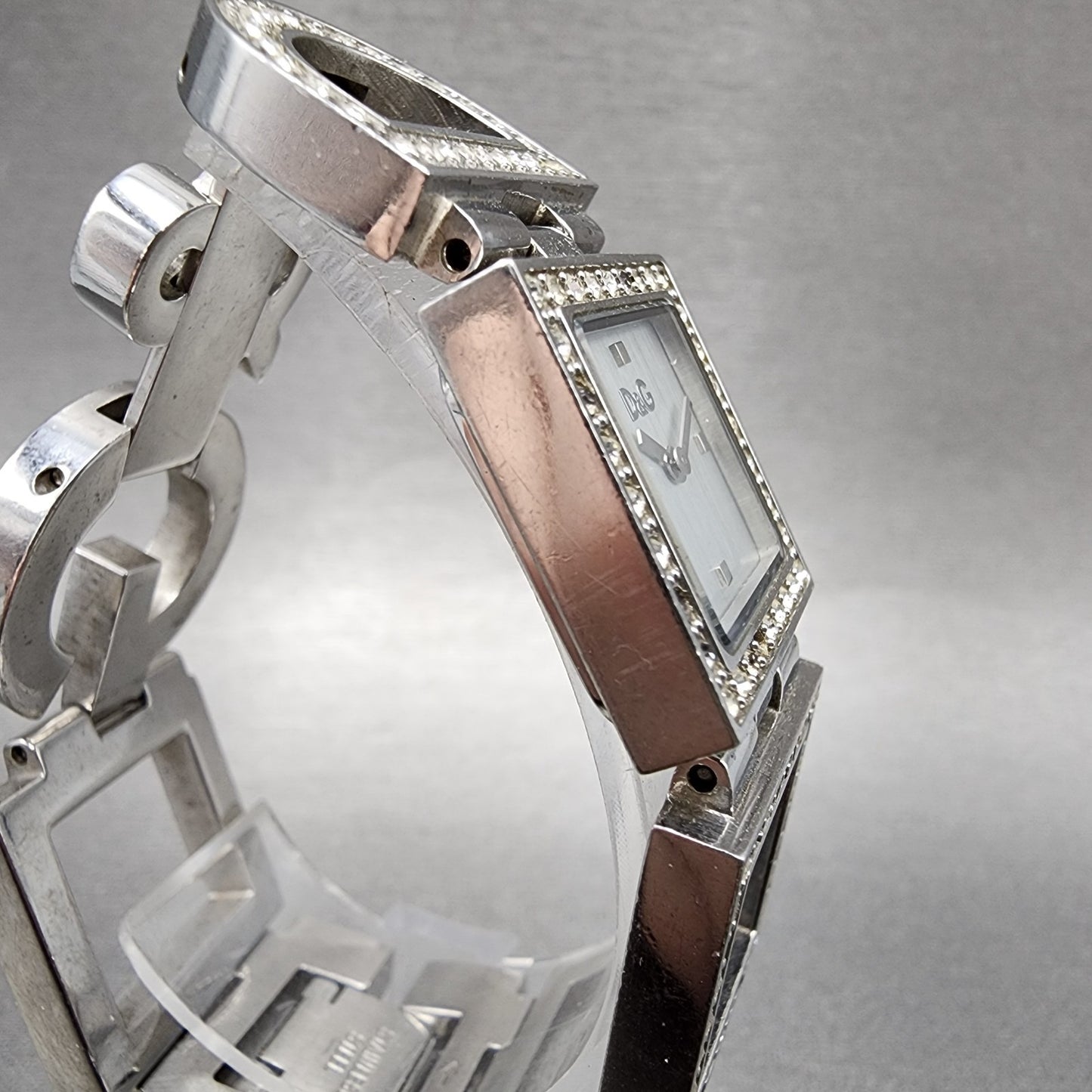 Dolce & Gabbana Tank Watch Women 21mm Silver Dial Steel Crystal Accent New Batt3