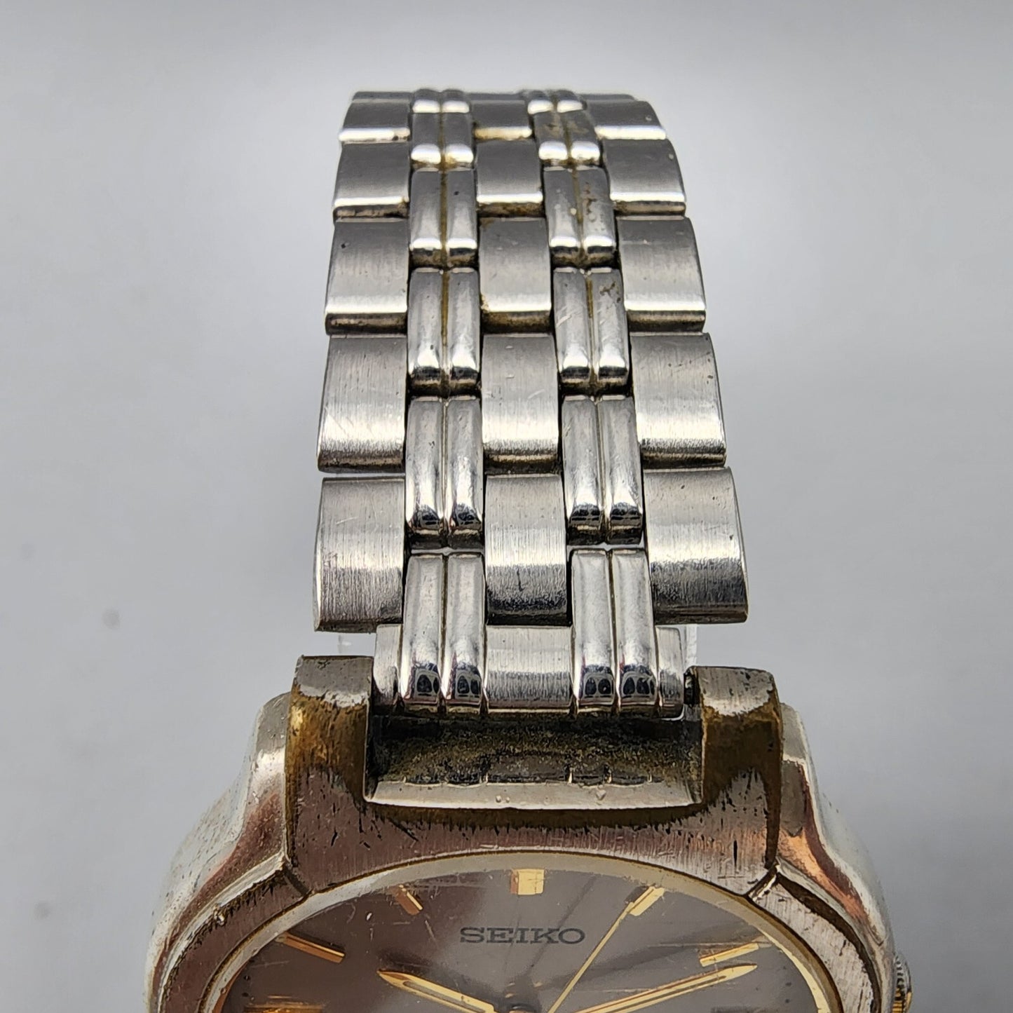VTG Seiko Watch Women 32mm Gray Dial Silver Tone Round V701-2B50 New Battery