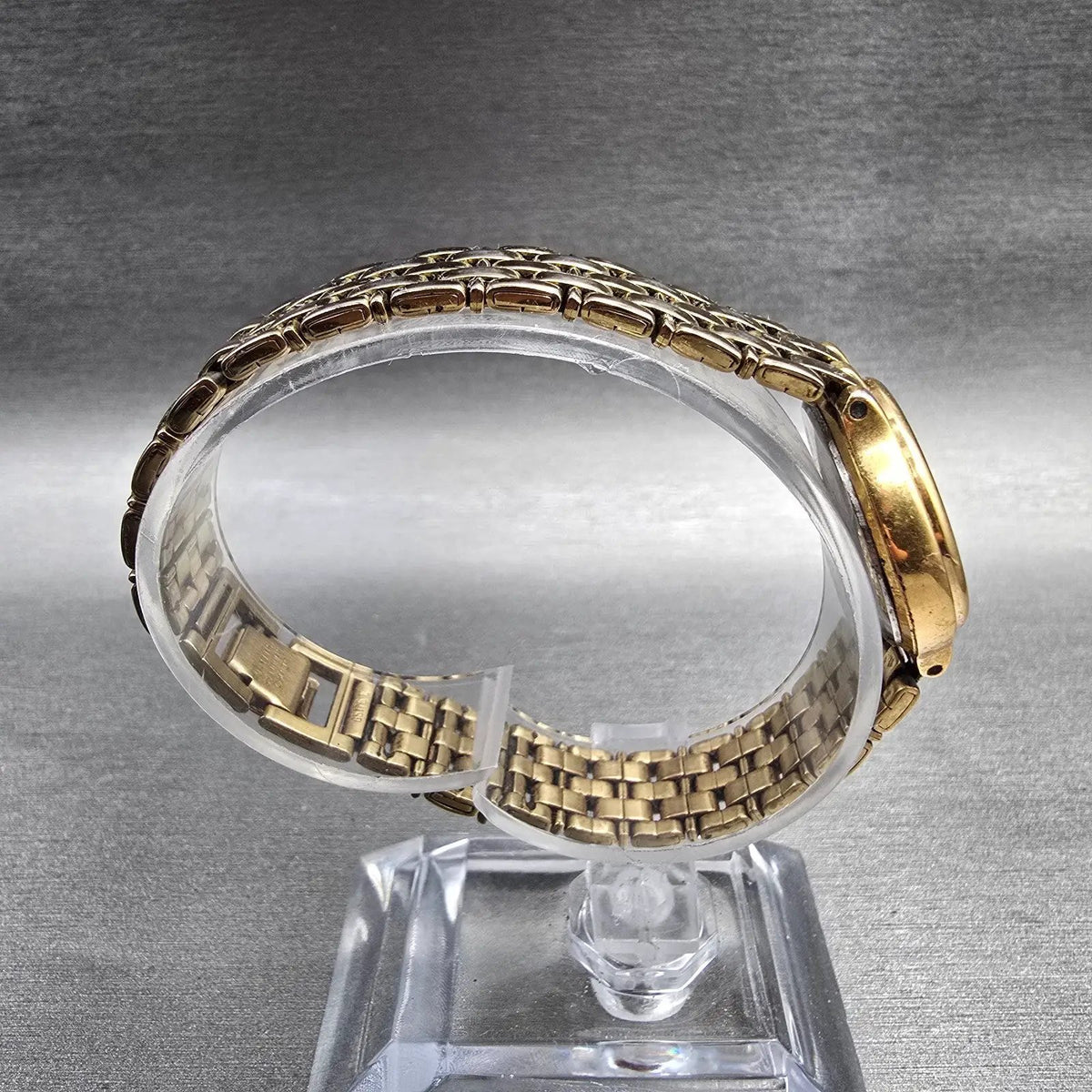 Seiko Watch Women 24mm Gold Dial Gold Tone Date Round 7N82-0071 New Battery8
