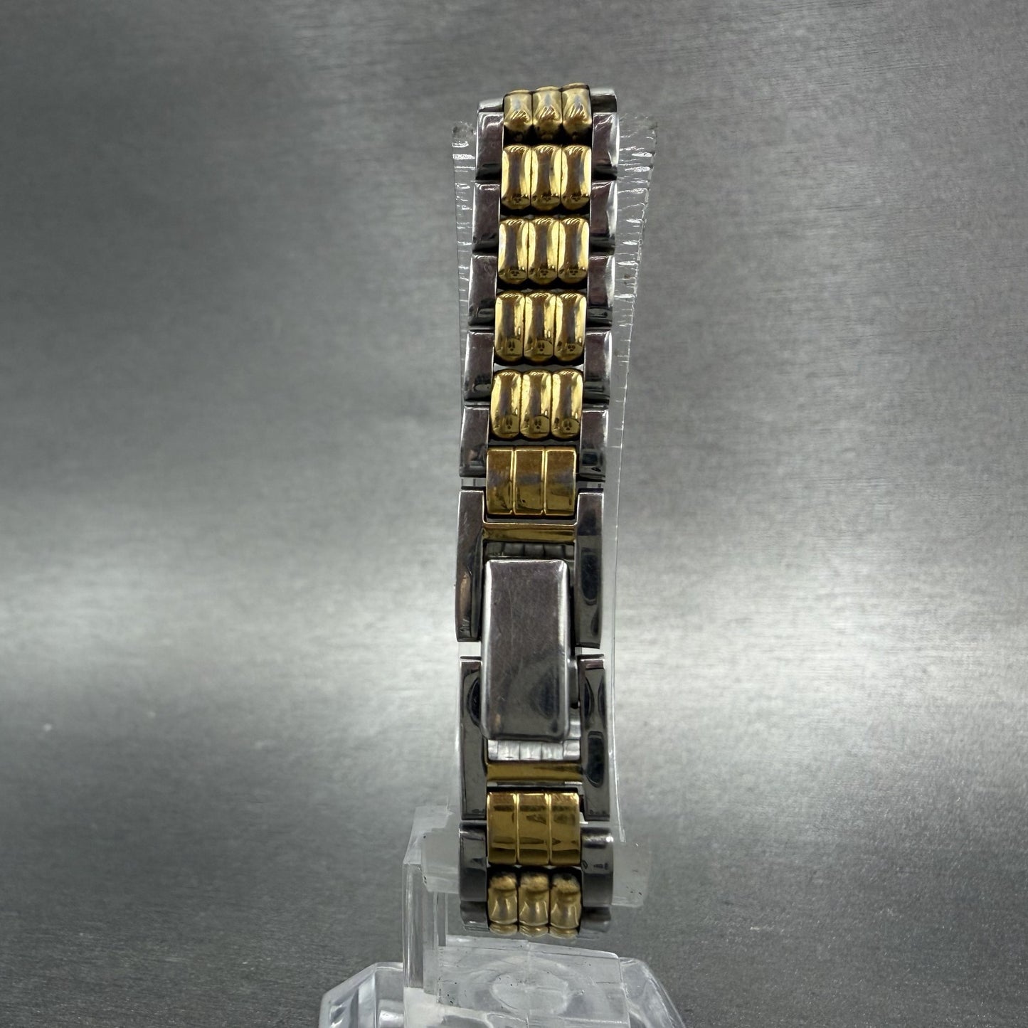 Seiko tank Watch Women 12mm White Dial Two Tone 2e20-6389 Rectangle New Battery7