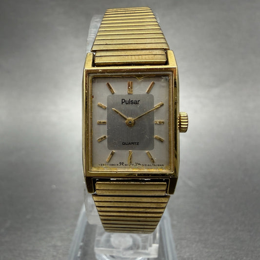 Seiko Pulsar Tank Watch Women 16mm Silver Dial Gold Tone V230-5720 New Battery0