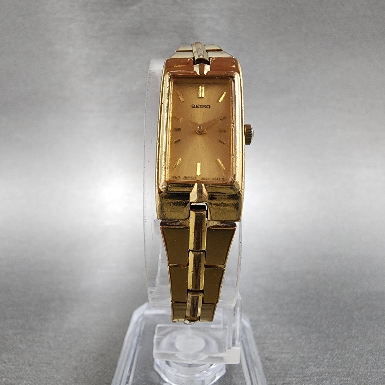 Seiko Watch Women 13mm Gold Dial Gold Tone Rectangle 2E200AY0 New Battery5