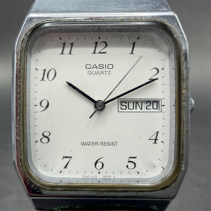 Casio MQ-518 Watch Men 30mm Silver Dial Silver Tone Rectangle Daydate New BattHJ1