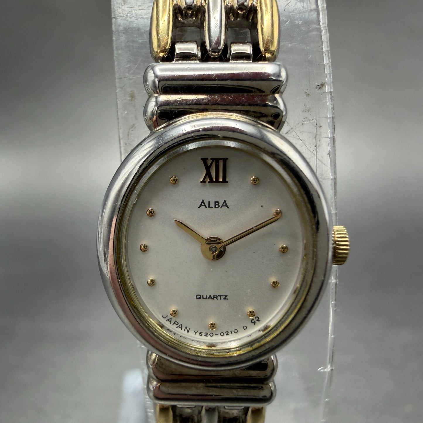 Seiko Alba Watch Women 15mm Silver Dial Two Tone Oval Y520-5070 New Battery VTG1