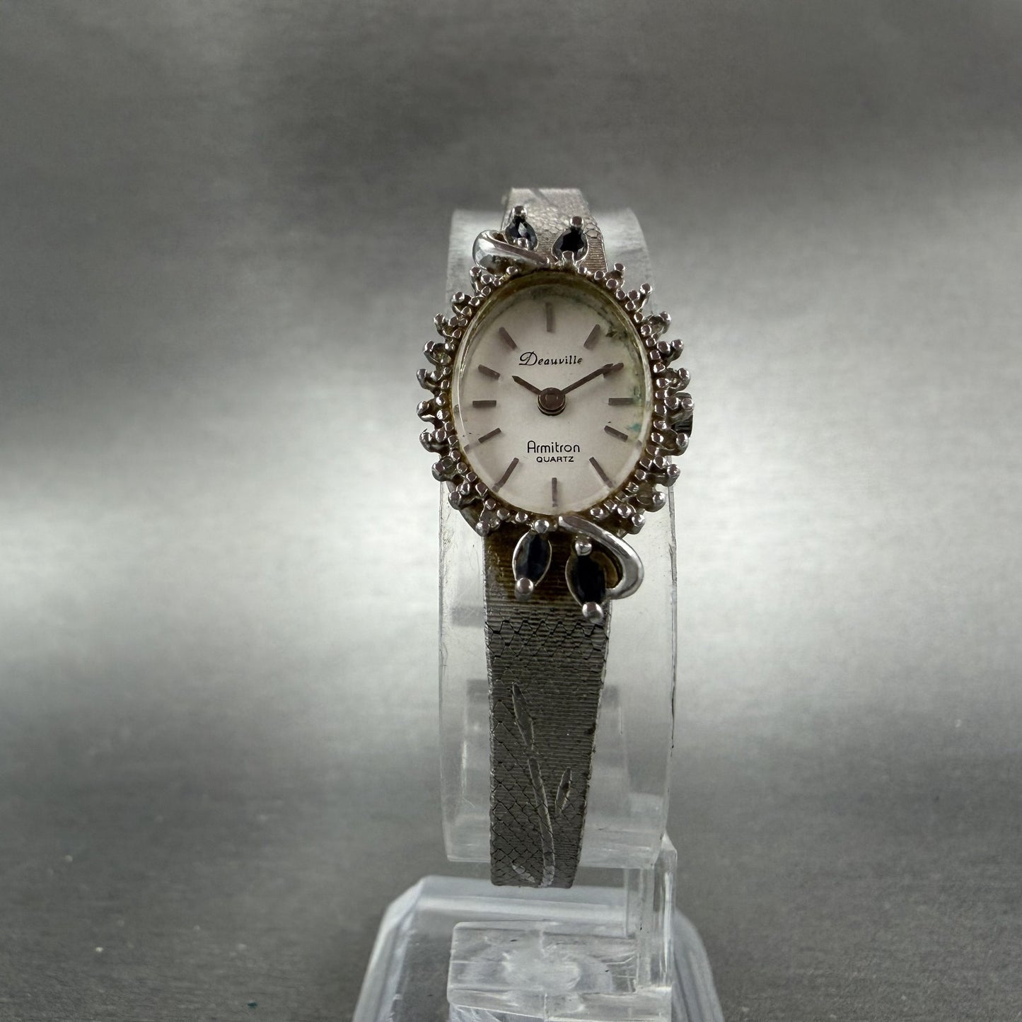 Armitron Deauville Watch Women White Dial Silver Tone Blue gems Oval PARTS6