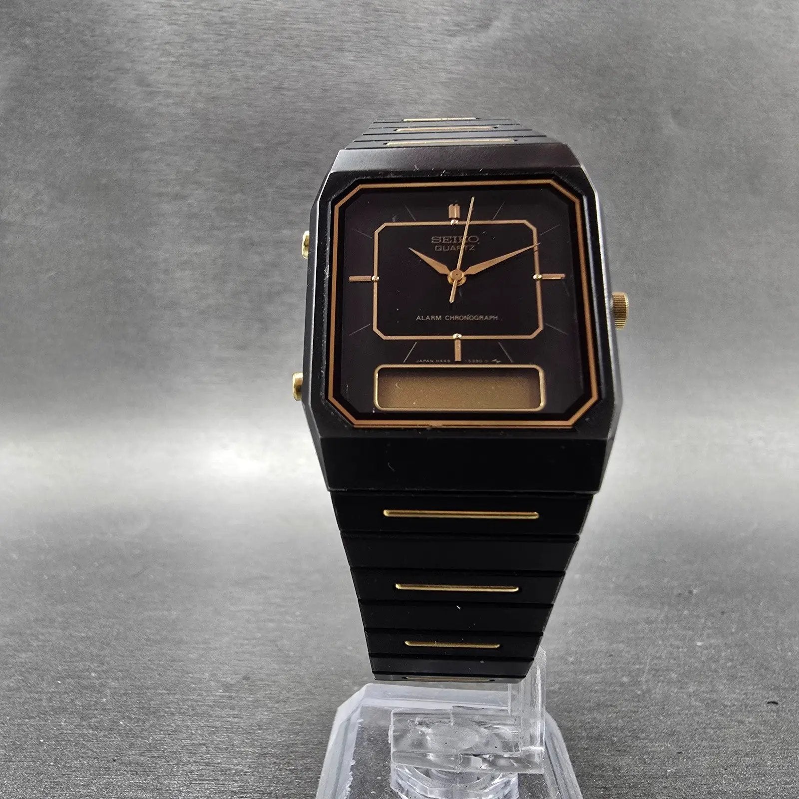 Seiko Analog Digital Watch Men 29mm Black Gold Alarm Chrono H449-5339 PARTS VTGK5