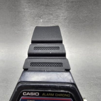 Casio W-26 Watch Men 37mm Black Alarm Chronograph Digital New Battery Vintage F4