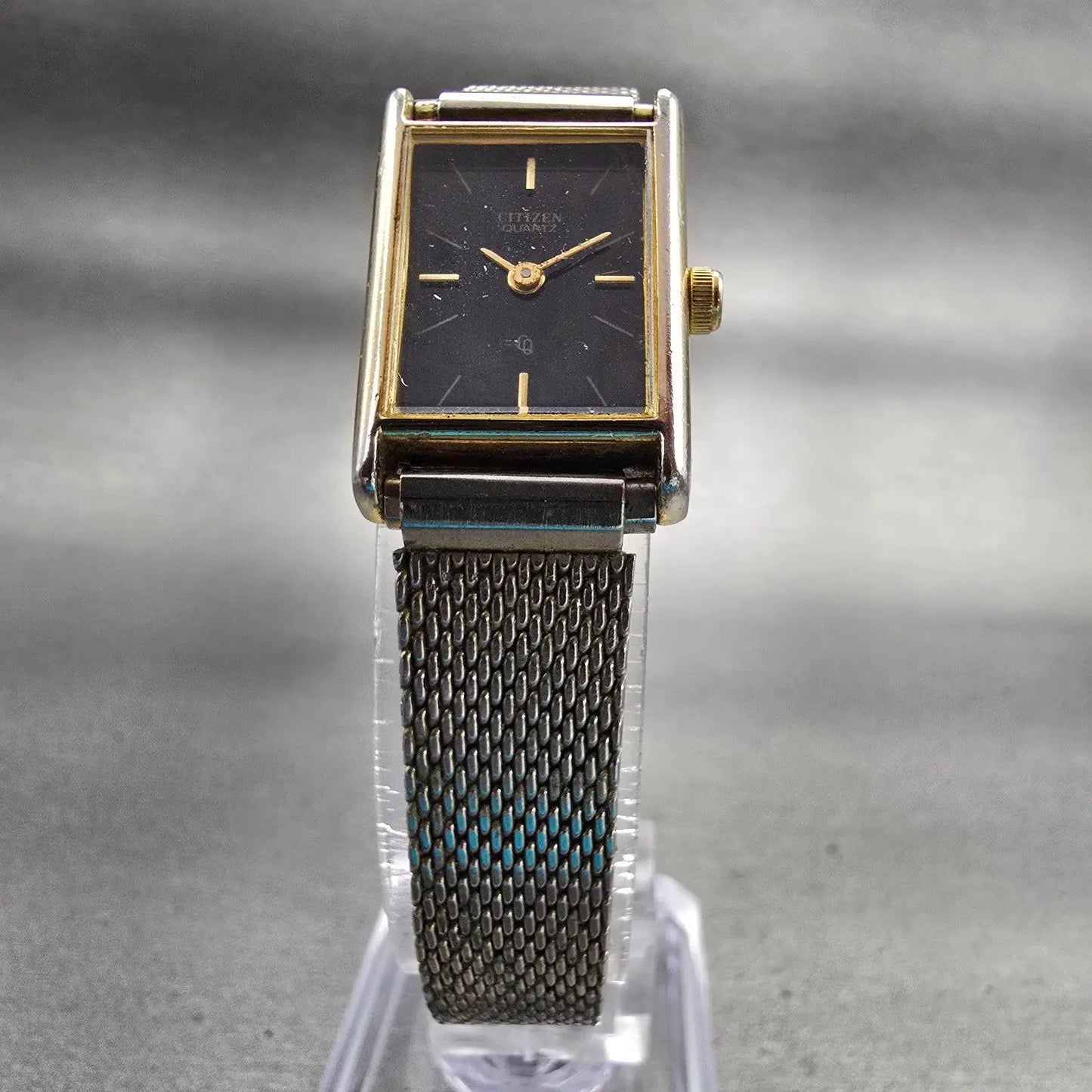 Citizen CQ Watch Women 17mm Black Dial Gold Tone Rectangle 3220-945174 New Batt5