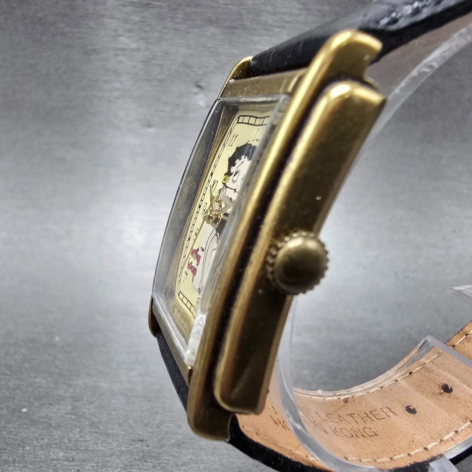 Fossil Betty Boop Watch Unisex 25mm Cream Dial Gold Tone Rectangle New Battery3
