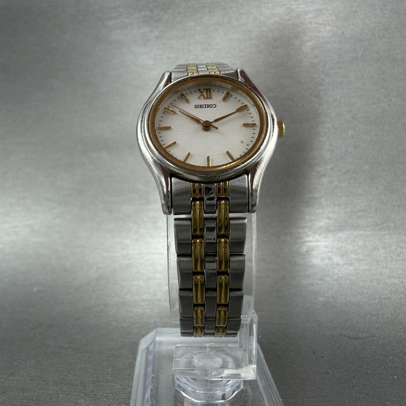 Seiko Watch Women 24mm White Dial Two Tone Round 1N010K10 New Battery VTG5