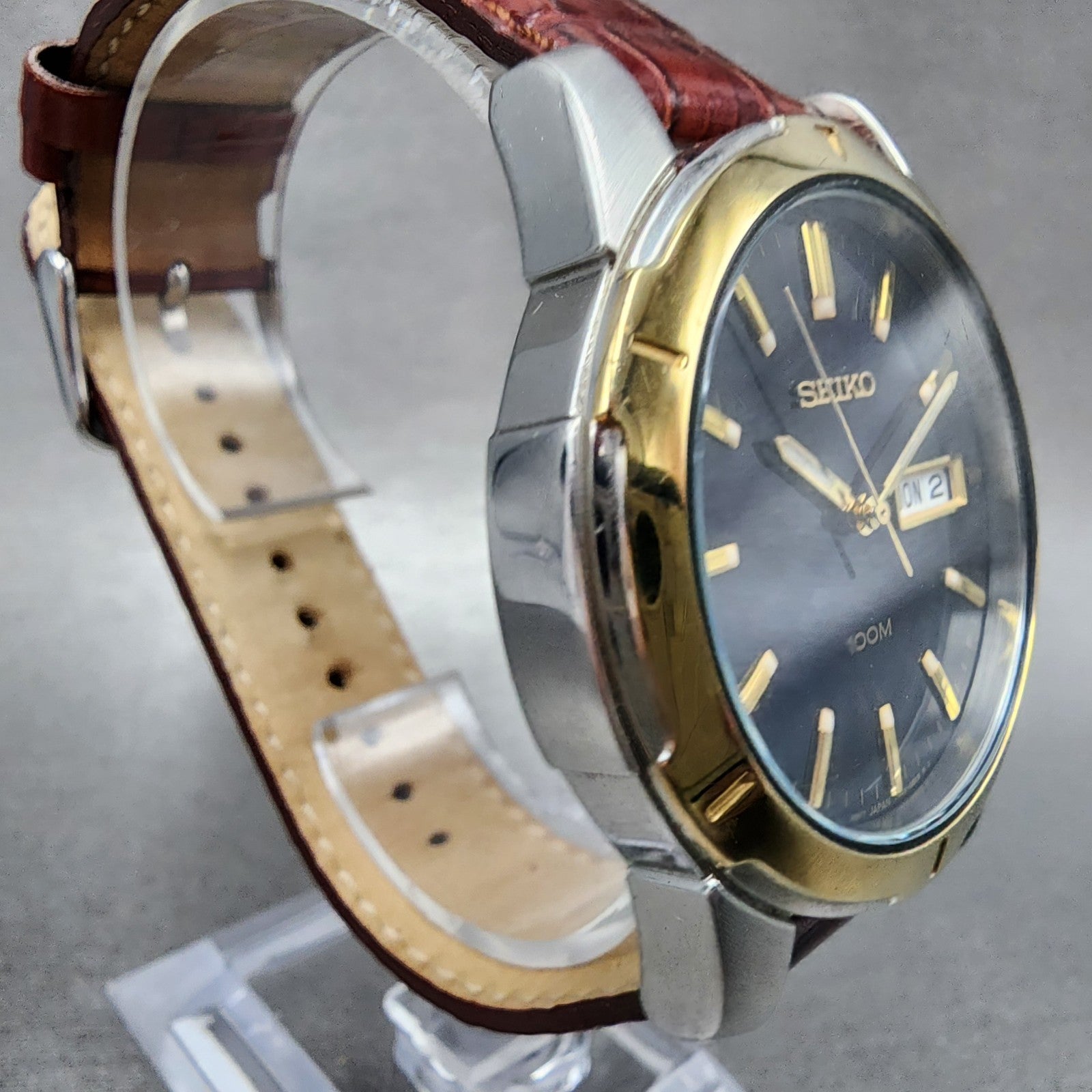 Seiko Watch Men 39mm Black Dial Two Tone Daydate Round 7n430az0 New Battery3