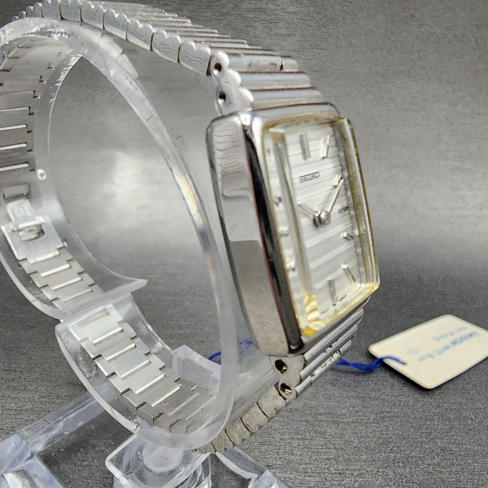Seiko Tank Watch Women 17mm Silver Dial Silver Tone Manual Wind NOS Runs 11005
