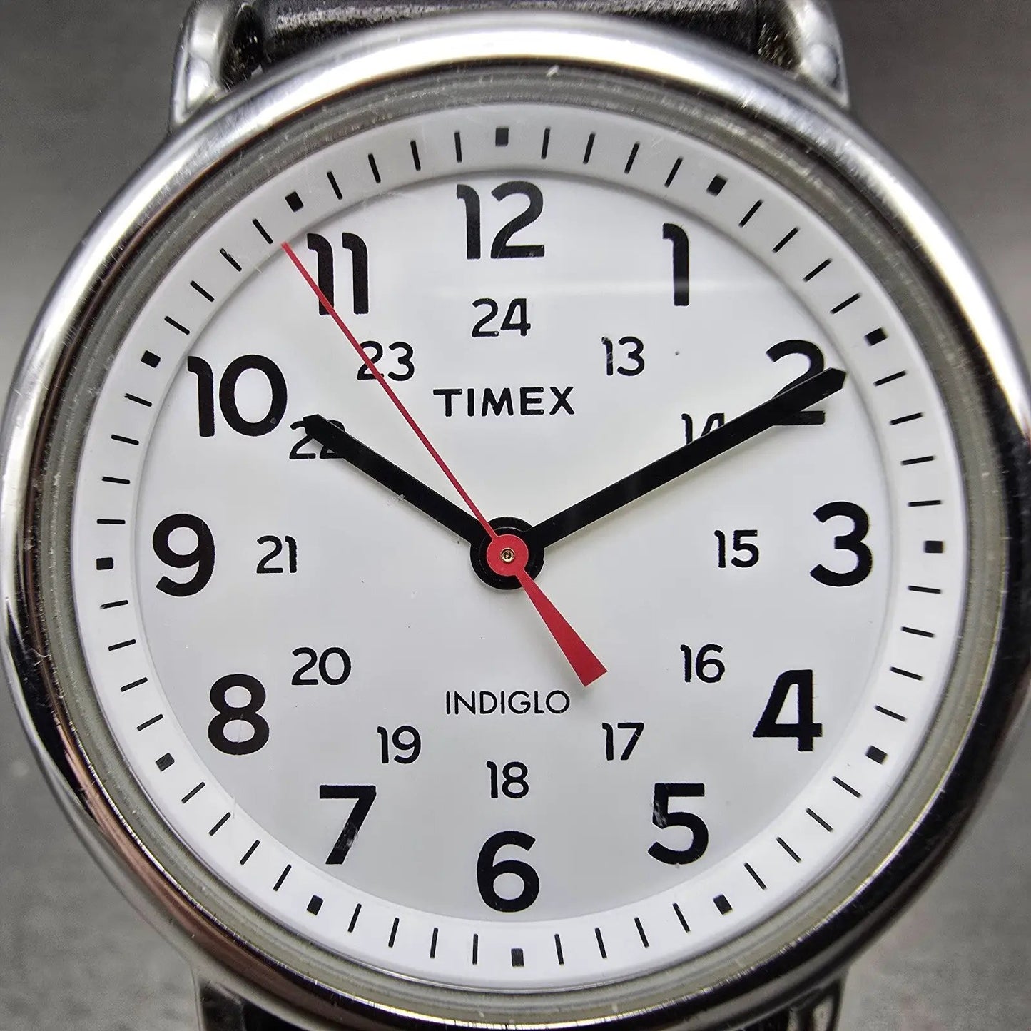 Timex Weekender Watch Men 38mm White Dial Silver Tone Round New Battery JWSD1