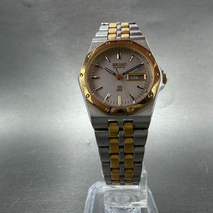 Seiko SQ Watch Women 26mm Silver Dial Two Tone Daydate 2A23-0100 New Battery VTG5