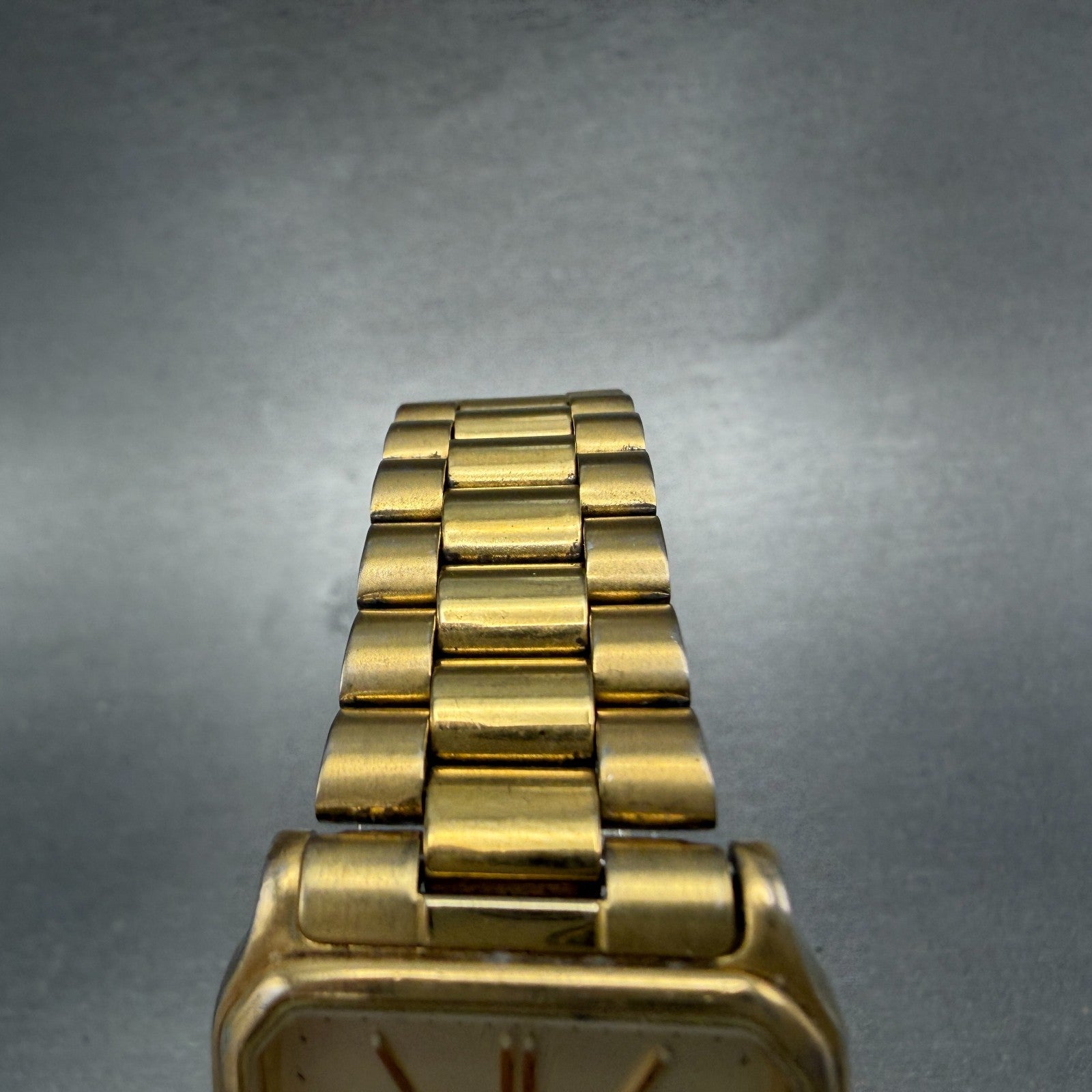 Citizen Tank Watch Men 28mm Champagne Dial Gold Tone Daydate 6000-T25249 New Bat4