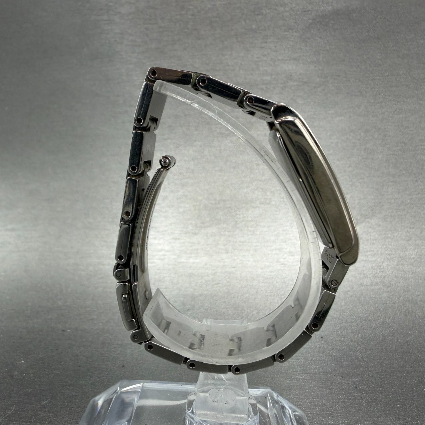 Seiko Alba Tank Watch Women 17mm Silver Dial Two Tone 1N01-0FY0 New Battery8
