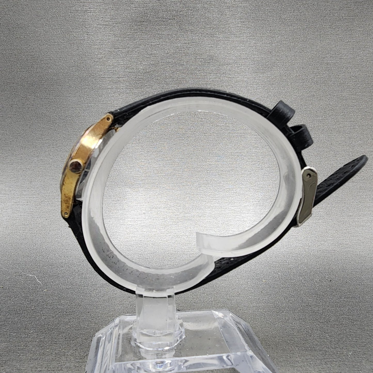Seiko Watch Women 25mm Silver Dial Gold Tone Round 26210130 New Battery6