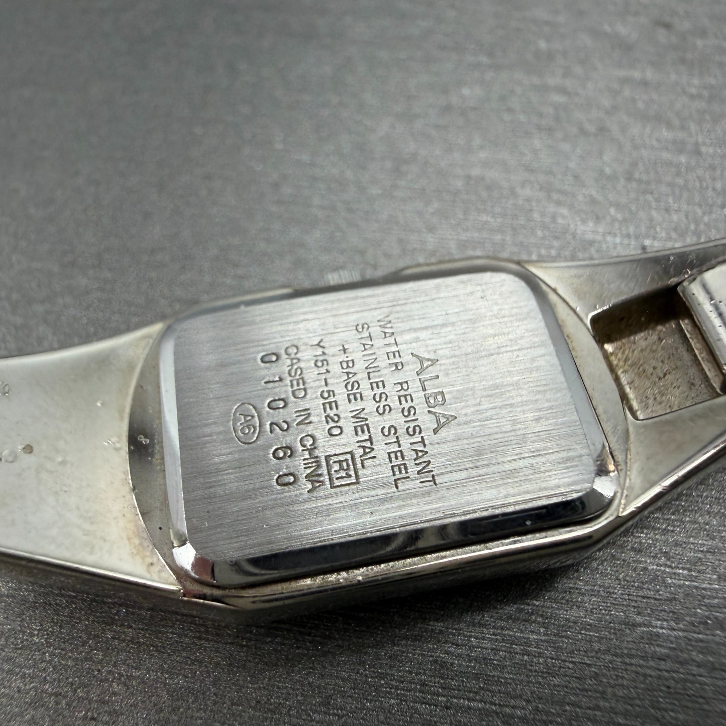 Seiko ALBA Rue Watch Women 17mm Black Dial Silver Rectangle Y151-5E20 New batt9