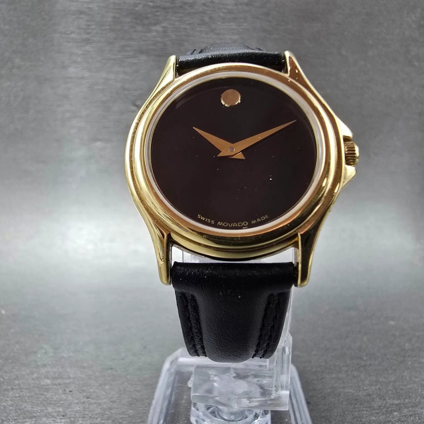 Movado Museum Watch Women 28mm Black Dial Gold Tone Round 87 E4 0823 New Batt MR5