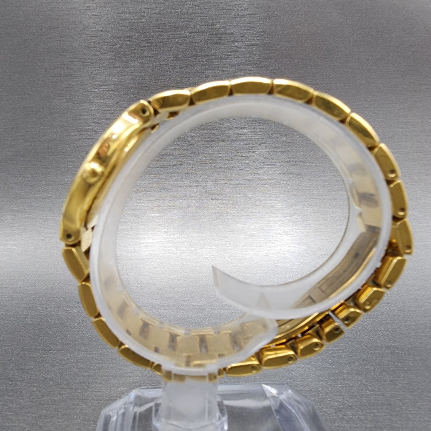 Raymond Weil Watch Women 27mm MOP Dial Gold Plated Date Round 5392 New Battery6