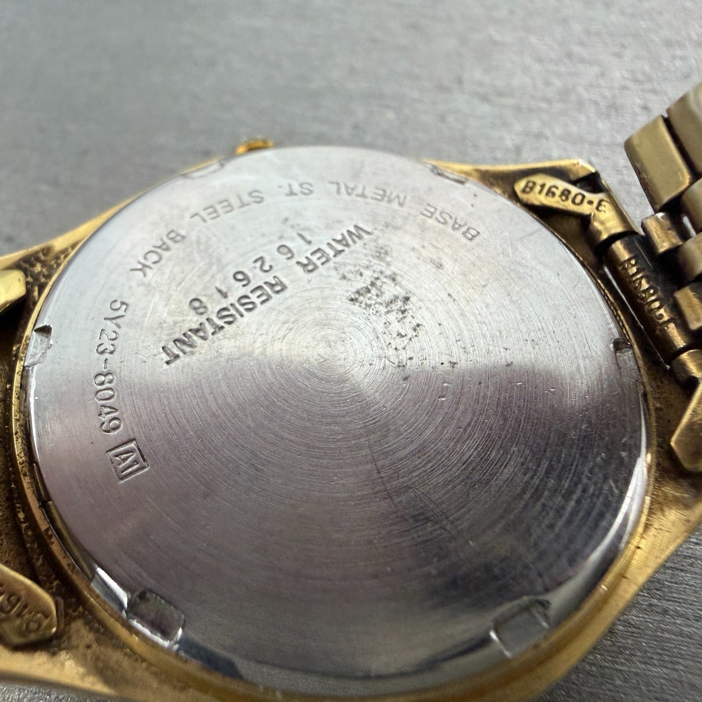 Seiko SQ Watch Men 35mm Champagne Dial Gold Tone Daydate 5y23-8049 New Battery B9