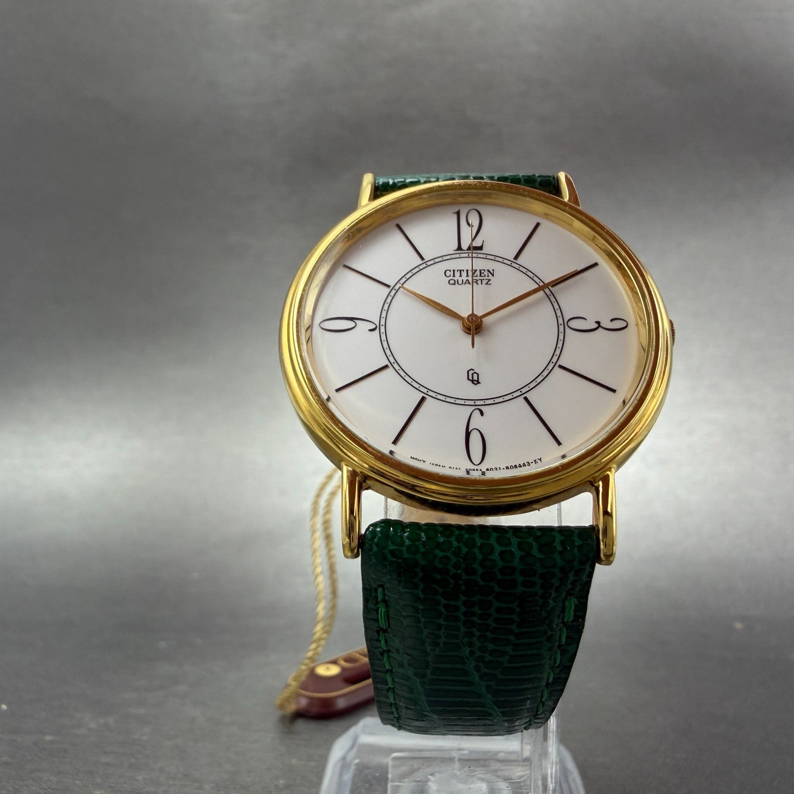 Citizen CQ Watch Men 34mm White Dial Gold Tone Round New Battery NOS 6031-R009445