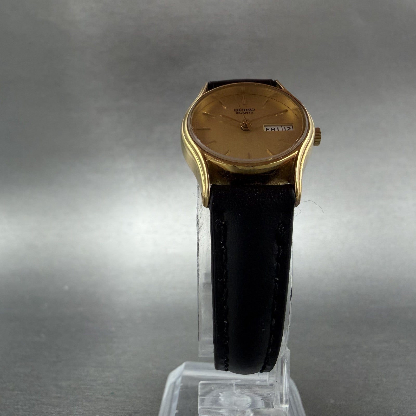 Seiko Watch Women 22mm Champagne Dial Gold Tone Daydate 7n83-6021 New Battery KQ5