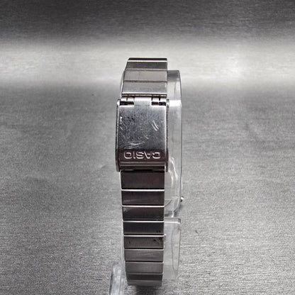 Casio Digital Watch Women 24mm Black Dial Silver Tone Chrono Alarm LA670W NewBat7