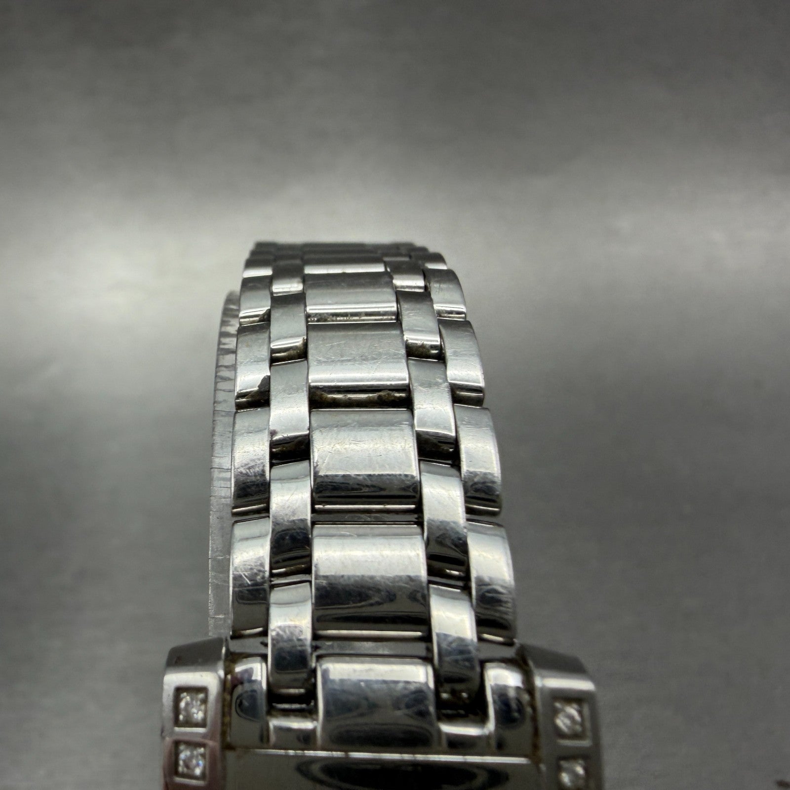 Fendi 7000L Tank Watch Women 21mm MOP Dial Steel Diamonds Rectangle New Battery4