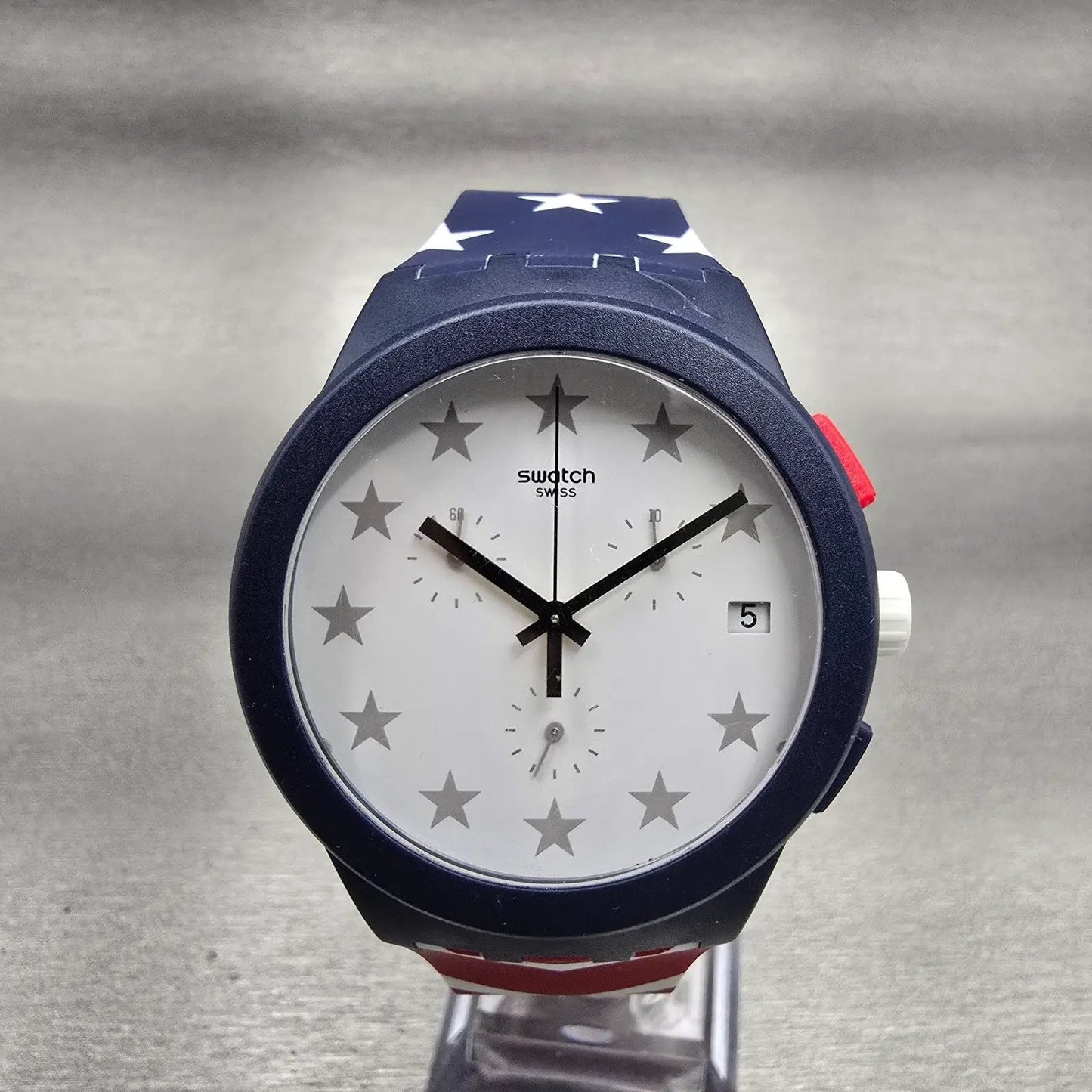 Swatch Free & Brave Chronograph Watch Men White Dial Blue Date SUSZ401 New Batt20
