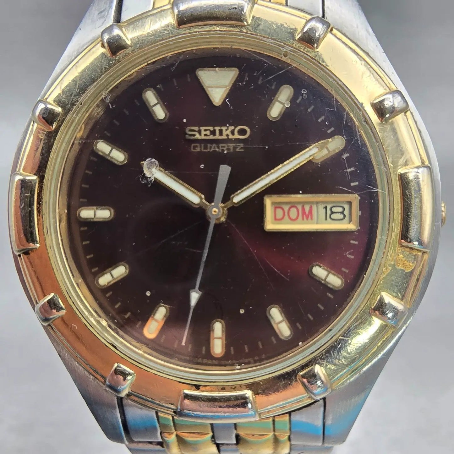 Seiko Watch Men 38mm Red Dial Two Tone Daydate Round 7N43-7068 New Battery VTG1
