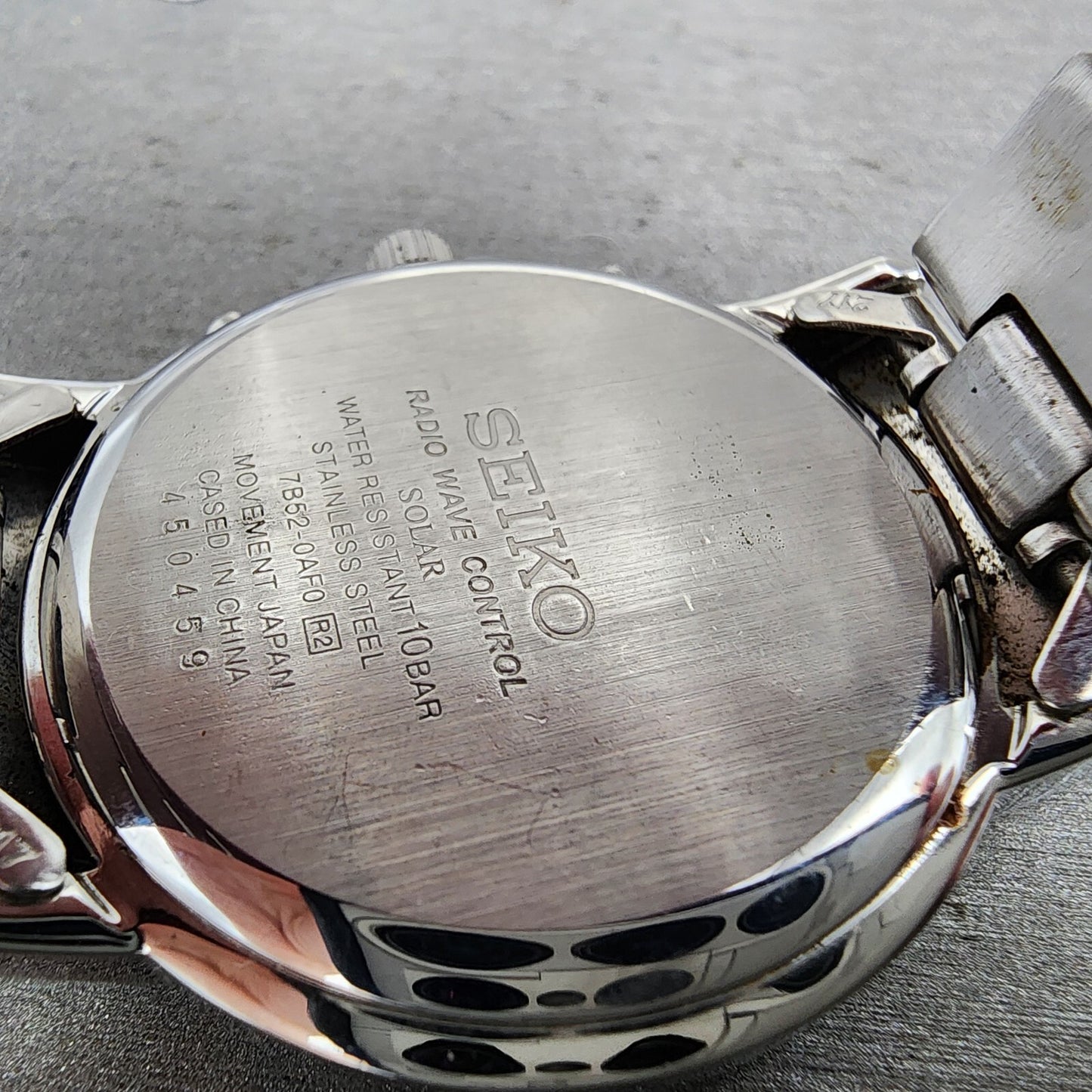 Seiko Solar Watch Men 38mm White Dial Silver Tone Date 7b52-0af0 Runs