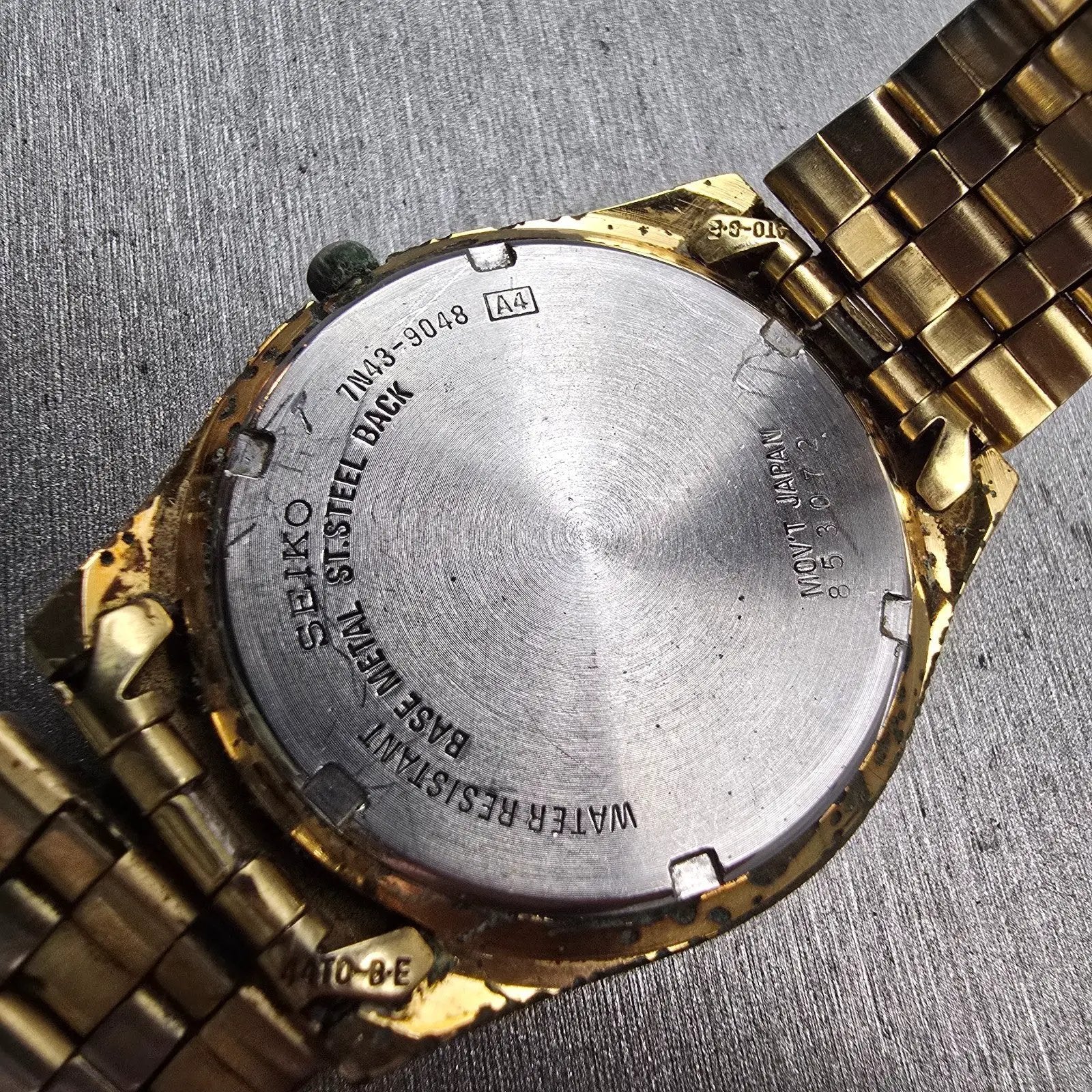 Seiko Watch Men 37mm Gold Dial Gold Tone Daydate Round 7N43-9048 New Battery VTG10