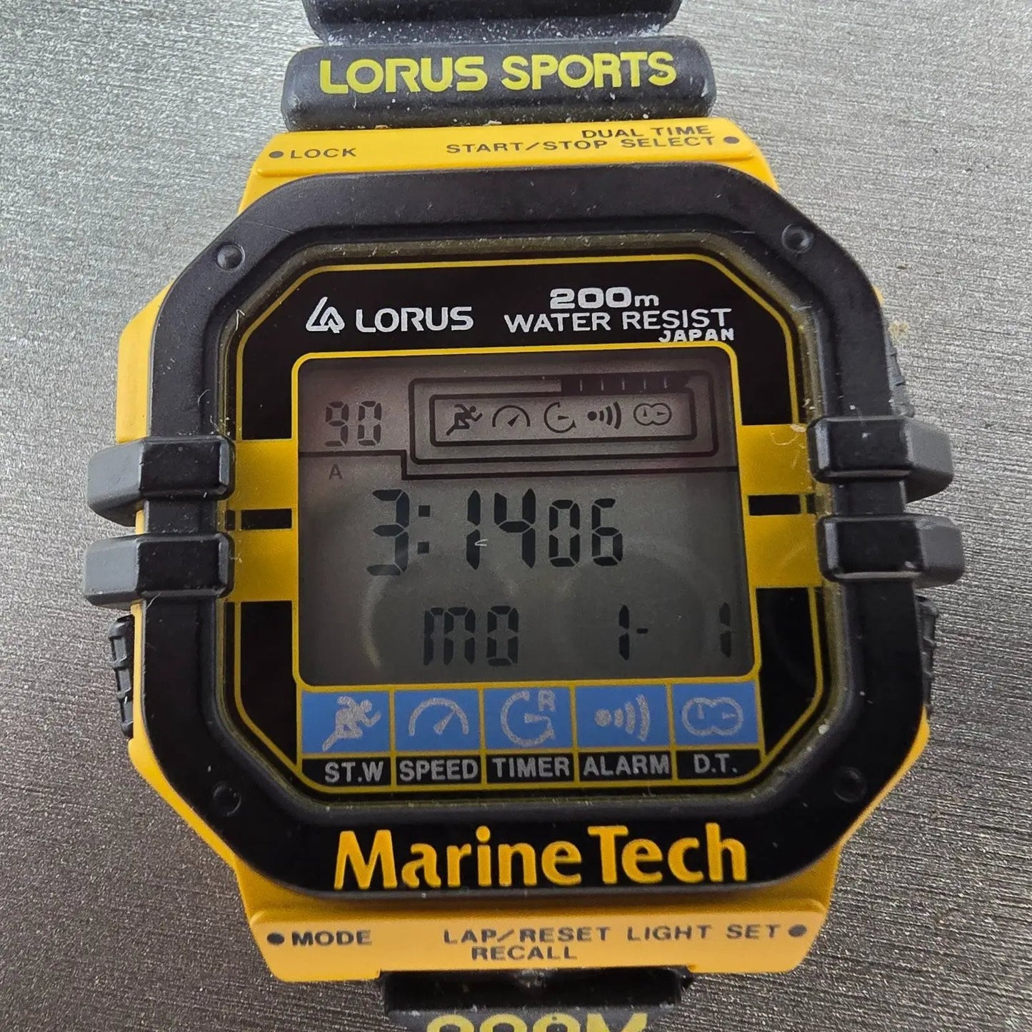 Lorus Marine Tech Watch Men 45mm Black Yellow Digital Alarm Chronograph New Batt1