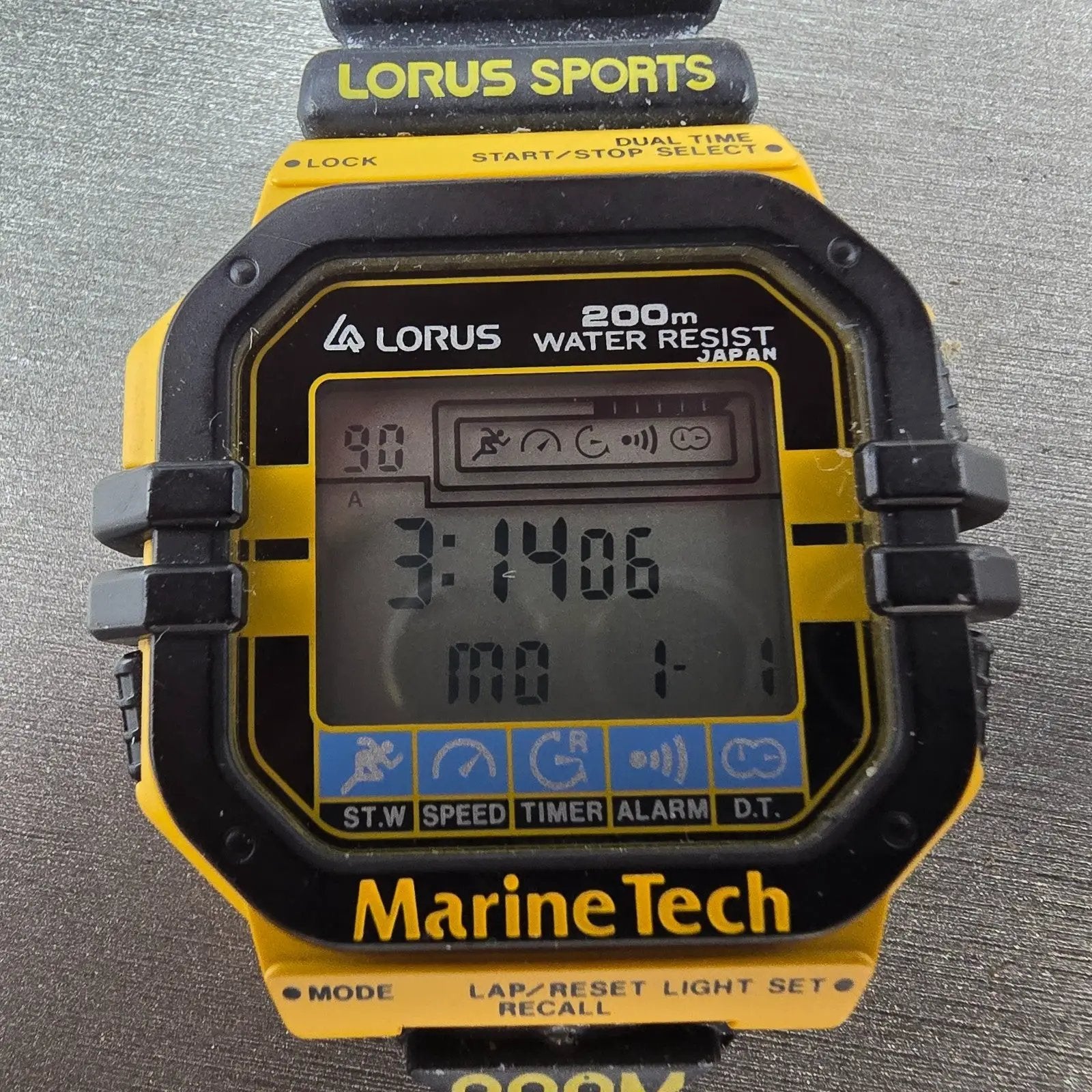 Lorus Marine Tech Watch Men 45mm Black Yellow Digital Alarm Chronograph New Batt1