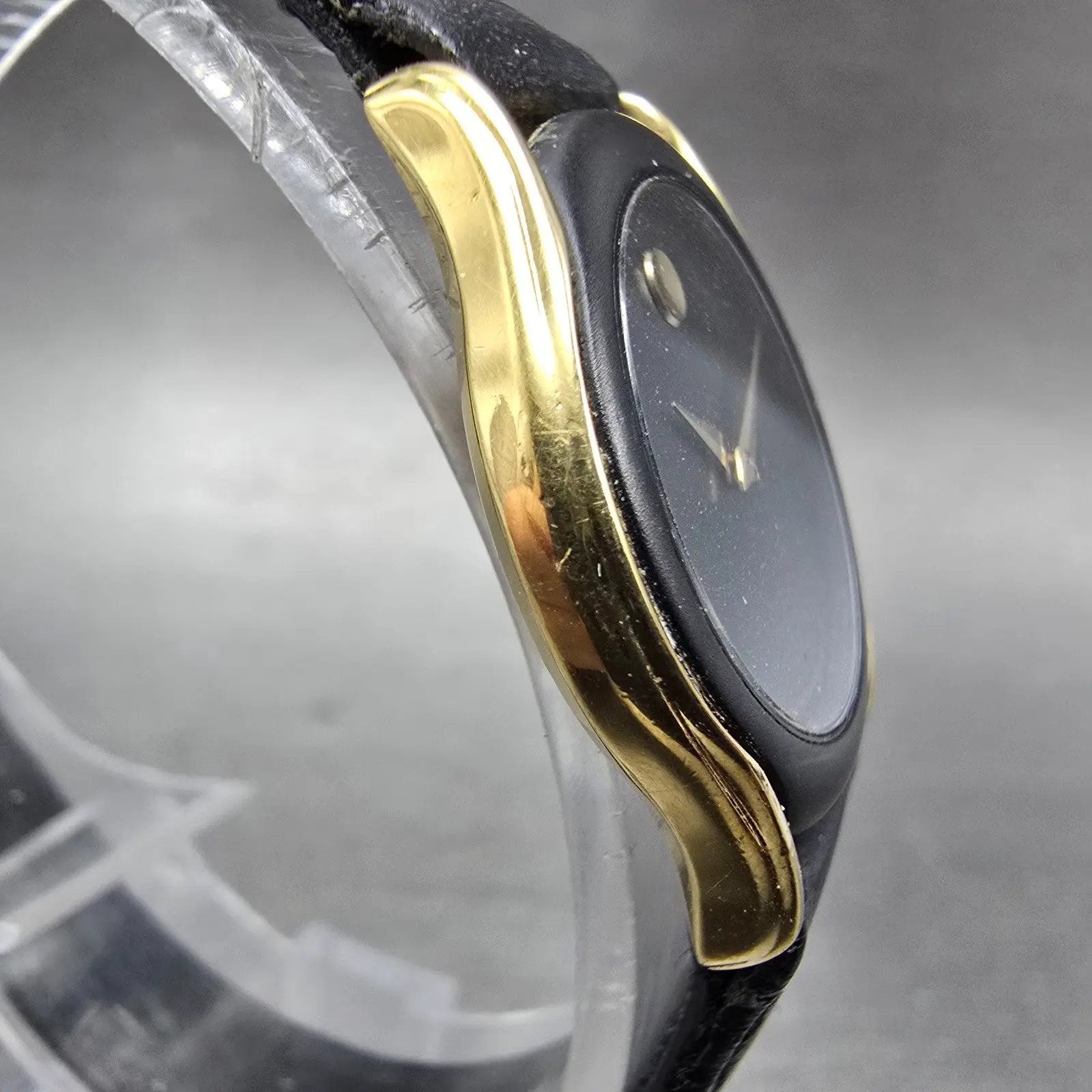 Movado Museum Watch Women 24mm Black Dial Gold Tone Round 88.66.820 PARTS4