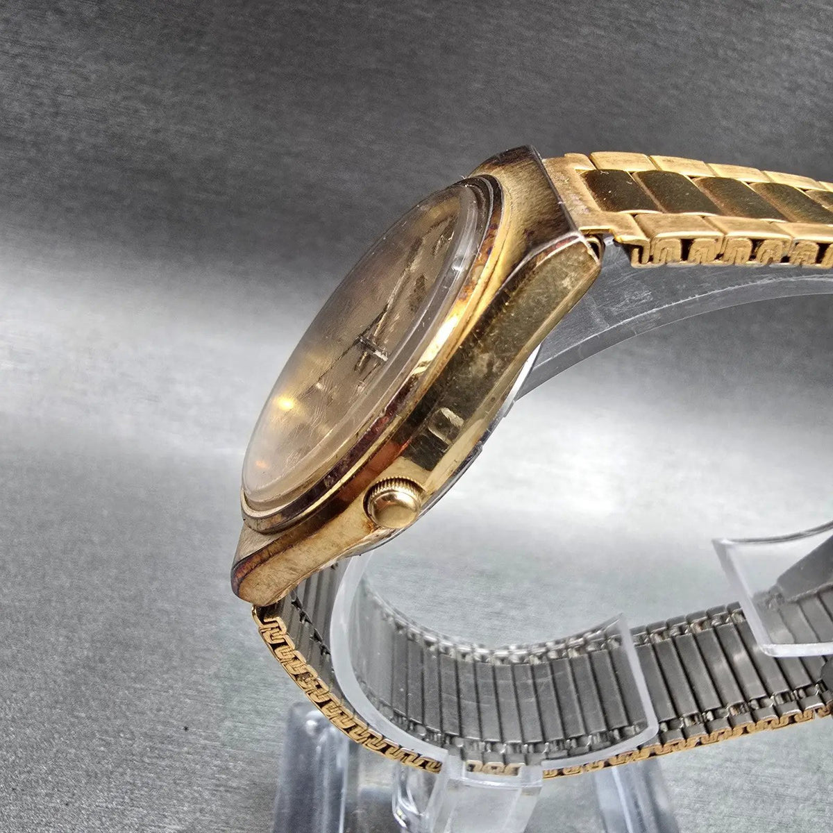 Seiko SQ Watch Men 35mm Gold Dial Gold Tone Daydate Round 8223-8029 New Battery2