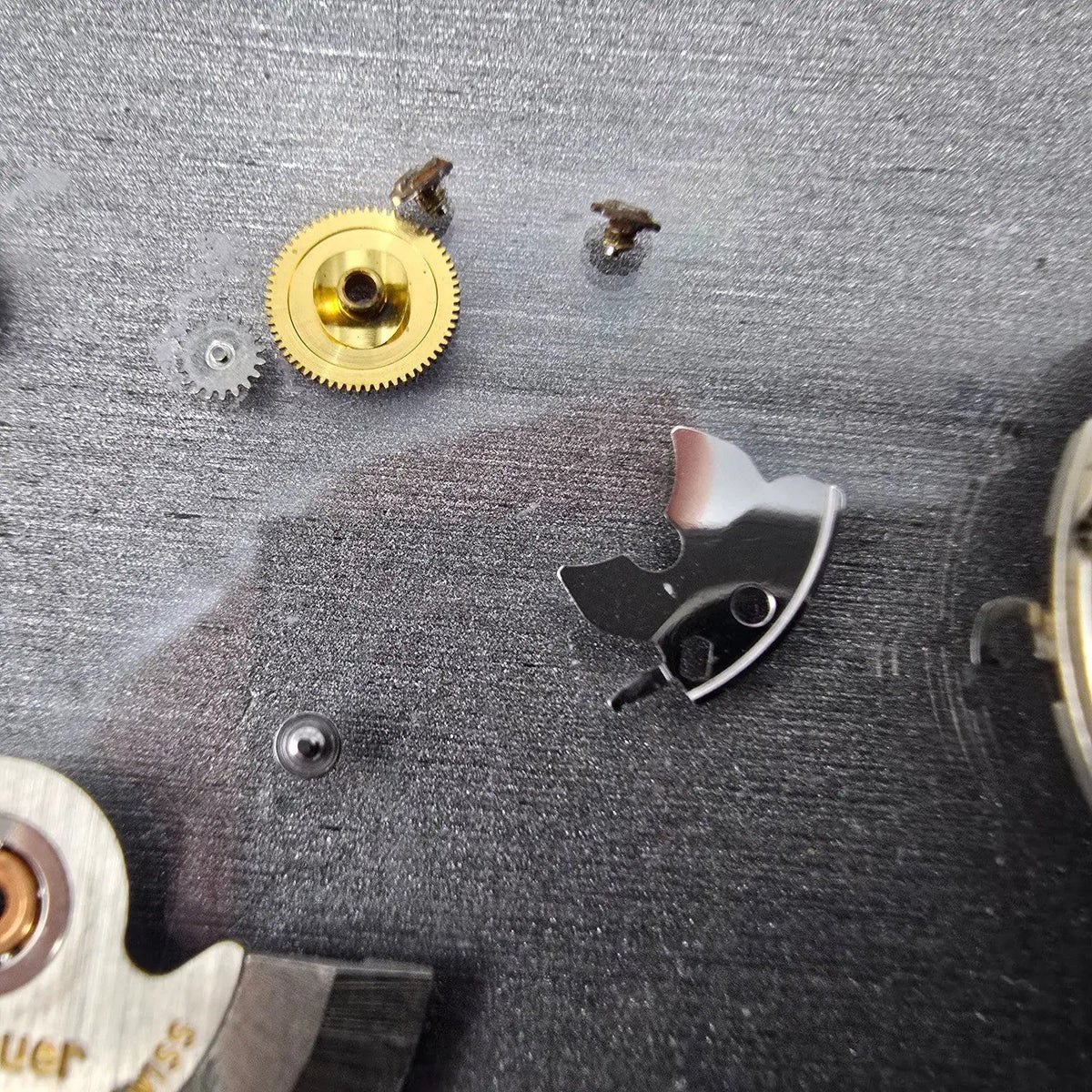 ETA 2824-2 Tag Heuer Movement Automatic White Date Wheel GENUINE Swiss Made3