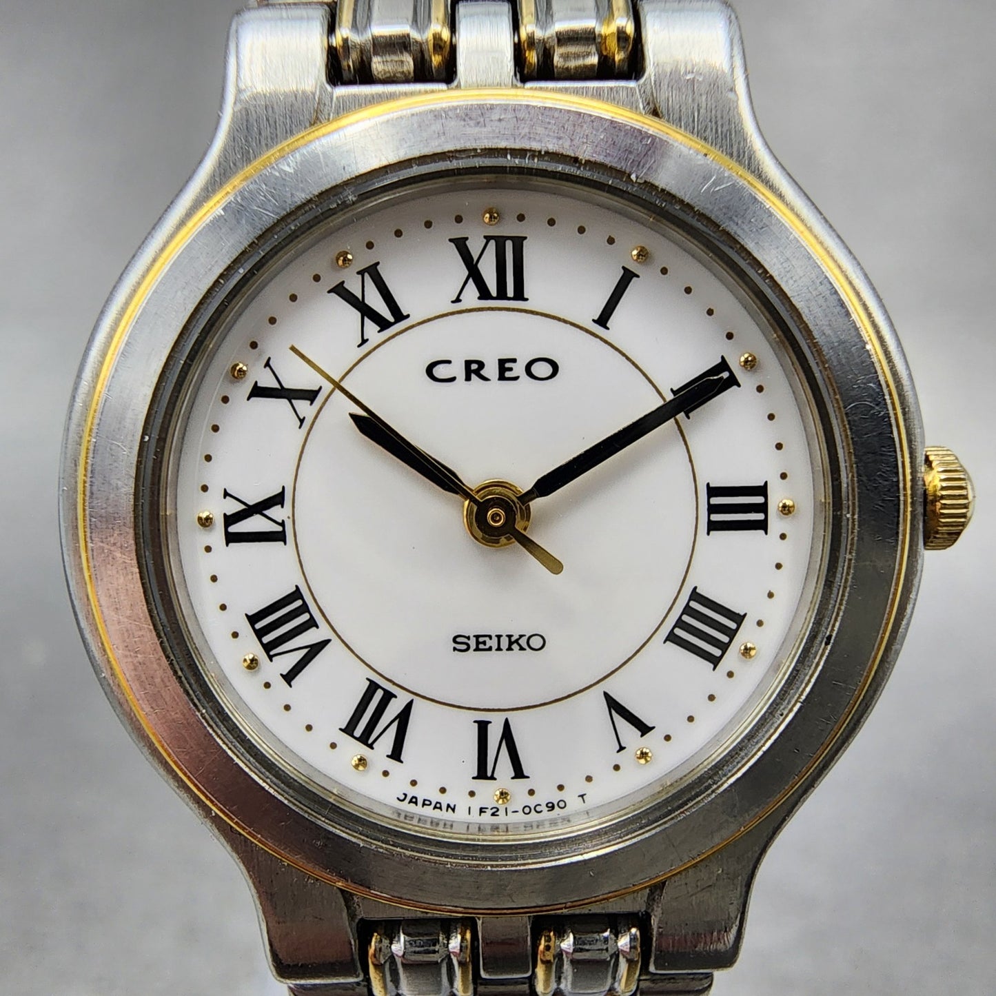 Seiko Creo Watch Women 24mm White Dial Two Tone Round 1F210B70 New Battery1